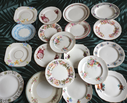 Tea plates mismatch - 20,