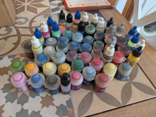 Citadel and vallejo paints - citadel,