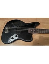 Squier Jaguar Bass Humbucker