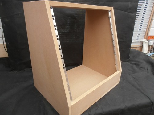 10u unit inch angled - 19",