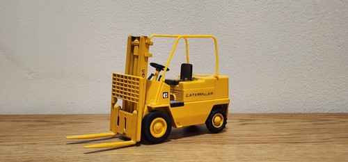 Joal 215 caterpillar - 215, 1:25