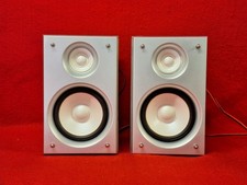 Hitachi 2-way Micro Bookshelf