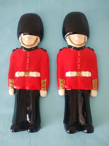 Pair vintage chalkware - vintage, wall