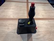 Trivec-Avant Antenna Steering