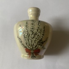 Lucky White Heather Vase By