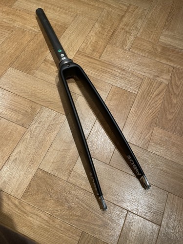 Columbus minimal carbon - carbon, fiber