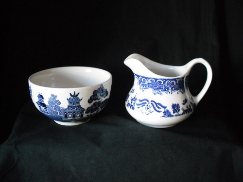 Vintage blue white - blue, willow