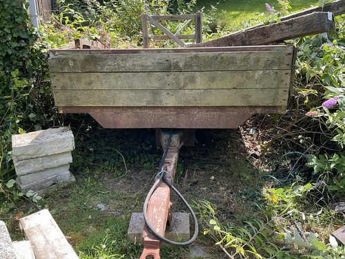 Tipper trailer wooden sided - tipper,