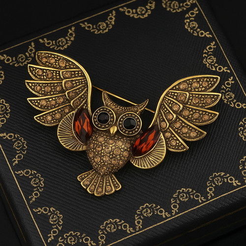Vintage owl brooch - pin, bronze