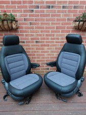 CAPTAIN SWIVEL SEATS 