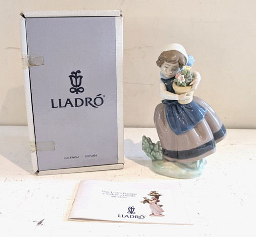 Lladro 05223 spring - lladro, is