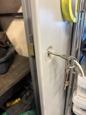 Steel 3-Gun Cabinet Lockable