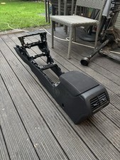 ♻️ VW Golf Center Console