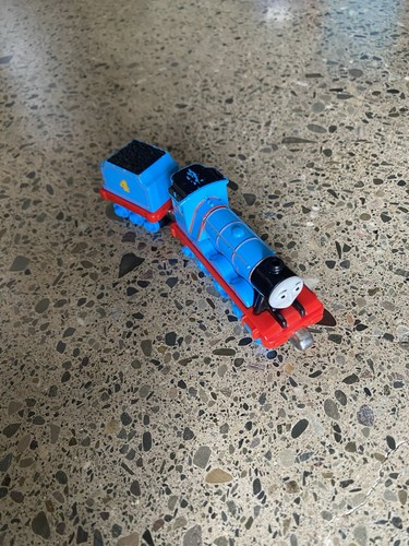 Thomas the tank engine - thomas,