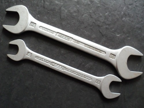 Two vintage 1980s - 1980s, 450