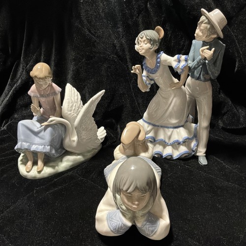 Nao lladro figurine - nao,