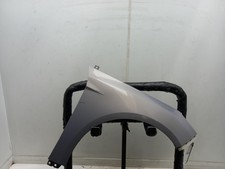 FORD FOCUS Right Front Wing