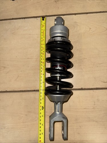 Suzuki dl650 650 rear - v,
