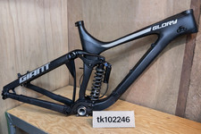 GIANT Glory 27.5 Carbon