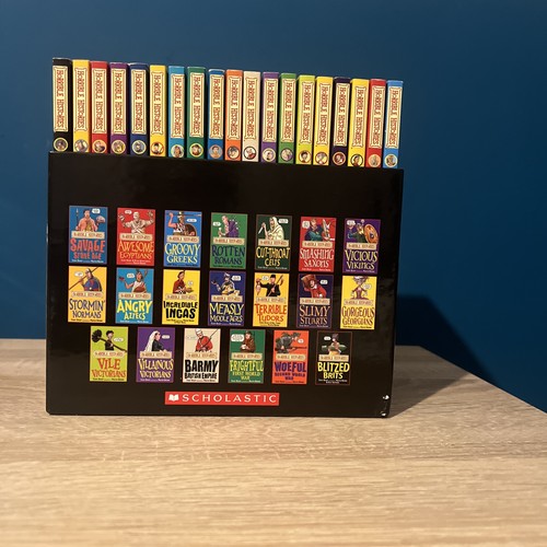 Horrible histories box - horrible, set