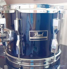 Drums and carry cases - Pearl