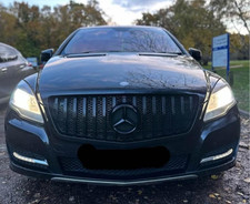 Front Grille emblem black Star