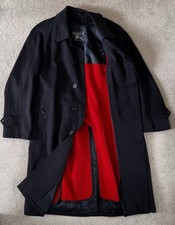 Burberry’s 100% Wool Black
