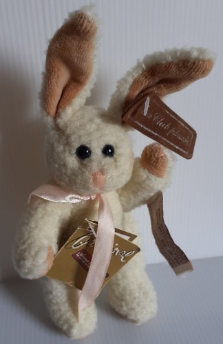 Anna club plush - club, bunny