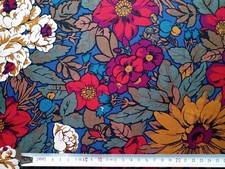 VINTAGE FLOWERS   Liberty of London JUBILEE fabric approx 131 x 28 cm