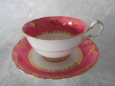 ROYAL GRAFTON DECORATIVE TEA