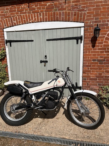 Montesa 349 twin shock trials - twin,