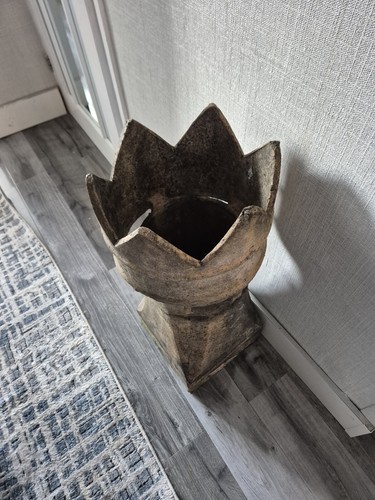 Queen top chimney 4 - chimney,