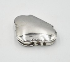 FINE 18TH CENTURY SOLID SILVER