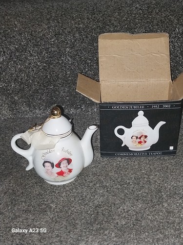 Commemorative teapot for 2002 - teapot,