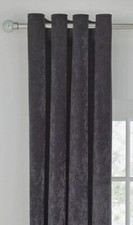 Velvet Lined Eyelet Curtain -