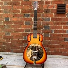 National Estralita Resonator