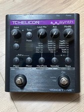 TC-Helicon VoiceTone Synth Vocal Effects Processor Pedal Vocal Synthesizer Used