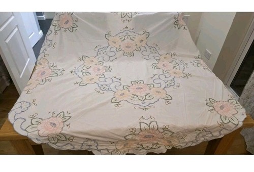 Vintage creamy white