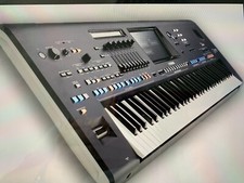 Yamaha Genos in original box, very good condition & software stick, in original box, great!!