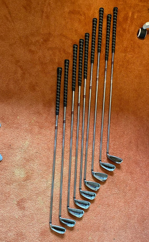 Wilson deep red - red, golf