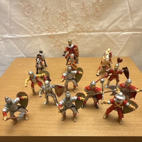 Medieval knights horses - &,