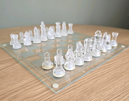 Glass chess set clear - set, frosted
