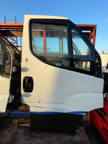 Iveco daily 2015 - 2015, front