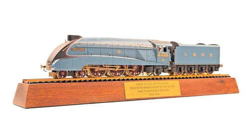 Hornby gauge r3612 lner - -,