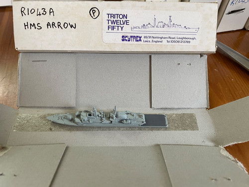 1250 triton r1043a hms - 1/1250,