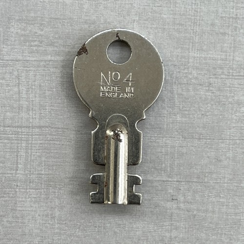 Original singer 221k - 221k, /222k