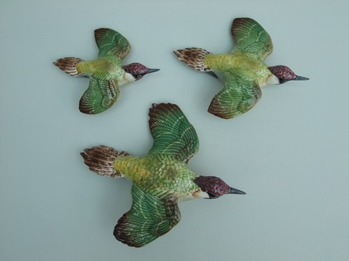 Beswick flying woodpecker - beswick, wall