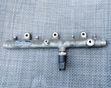 Citroen / PEUGEOT FUEL RAIL