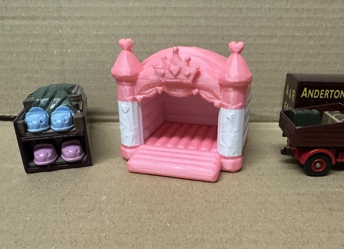 Custom made bouncy - made, castle