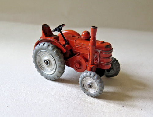 Dinky toys 301 field - dinky,